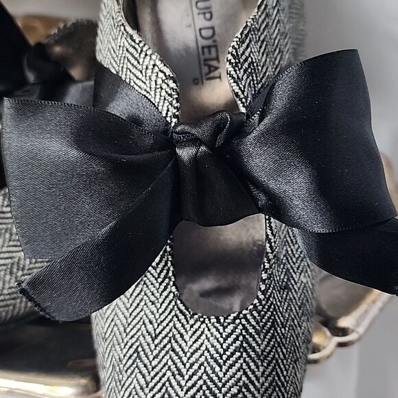 Coup D'Etat Size 8.5 M Beribboned Herringbone Heels - Picture 7 of 11